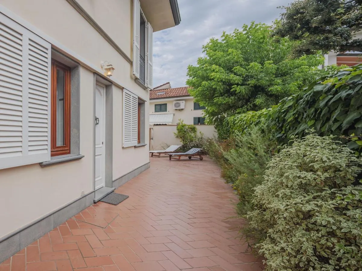 Holiday Home Rosa By Interhome Lido di Camaiore