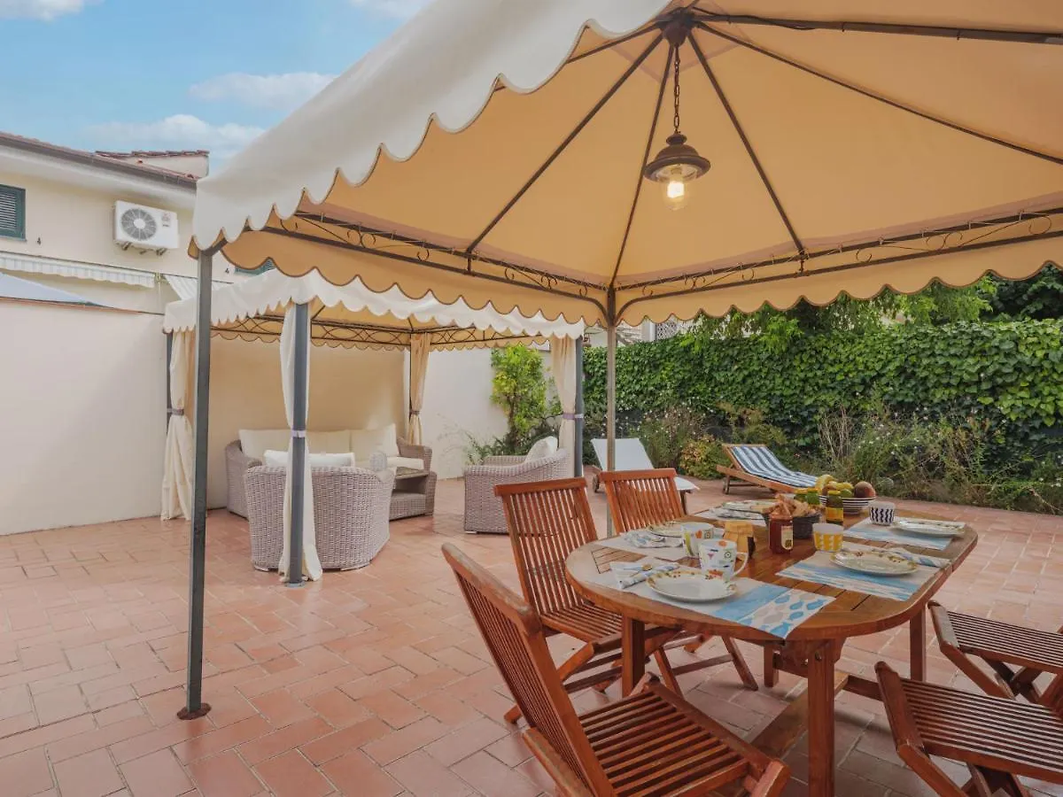 Holiday Home Rosa By Interhome Lido di Camaiore 0*,