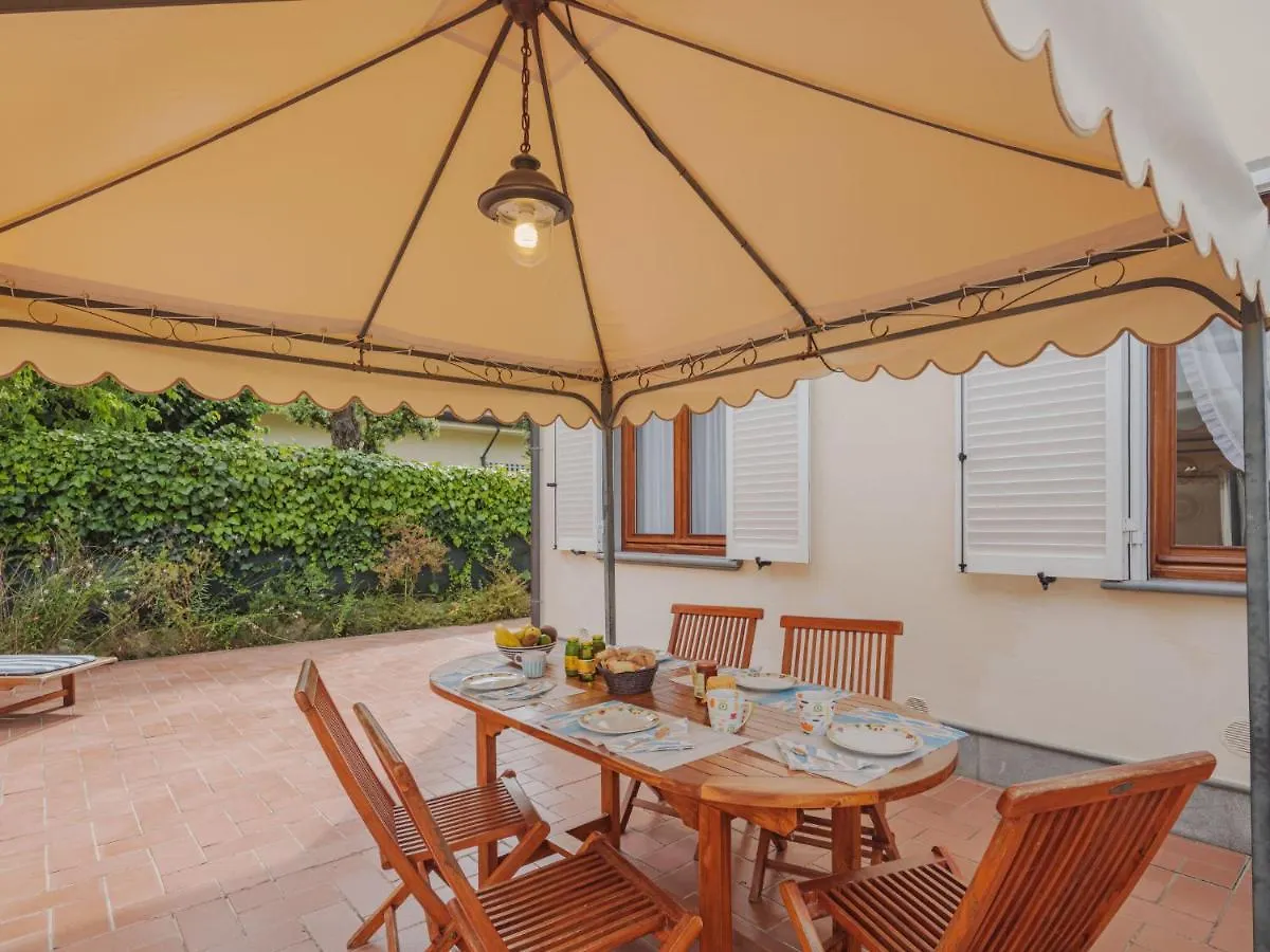 Holiday Home Rosa By Interhome Lido di Camaiore Italie