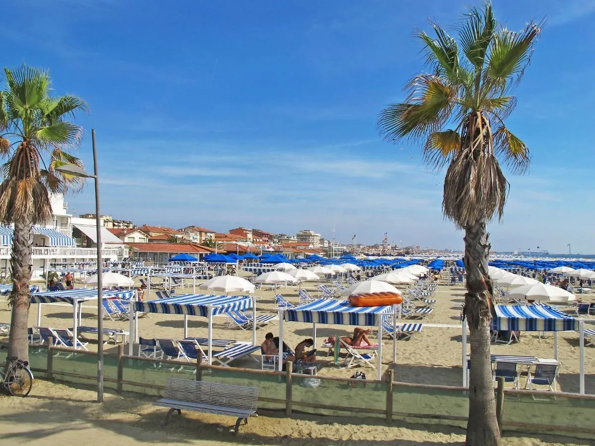 Holiday Home Rosa By Interhome Lido di Camaiore